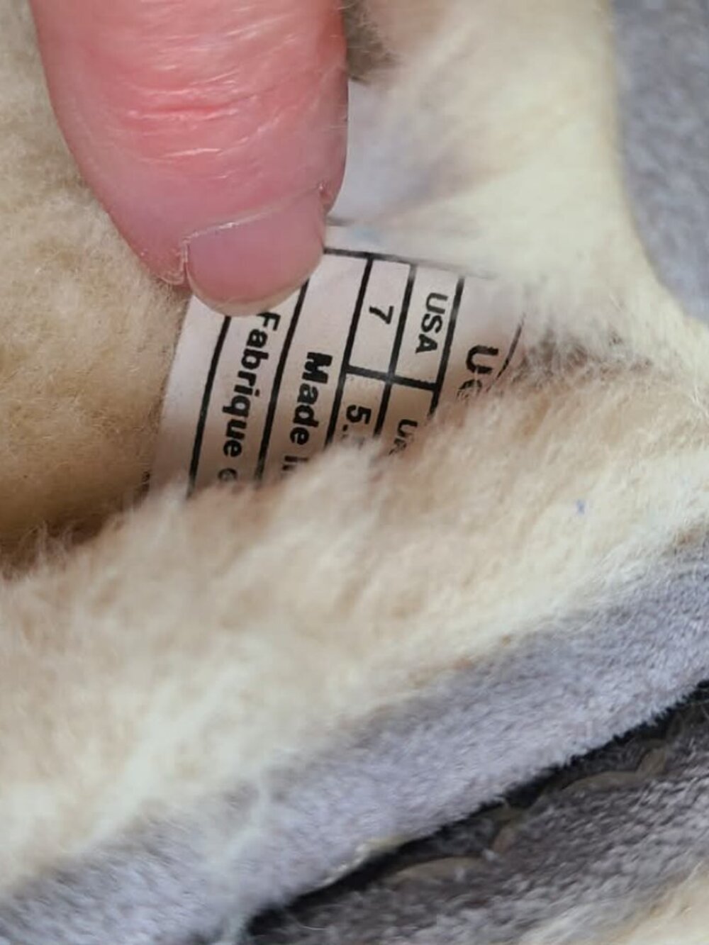 UGG Ansley Light Grey Suede Shearling Slippers size 7 - Picture 9 of 13